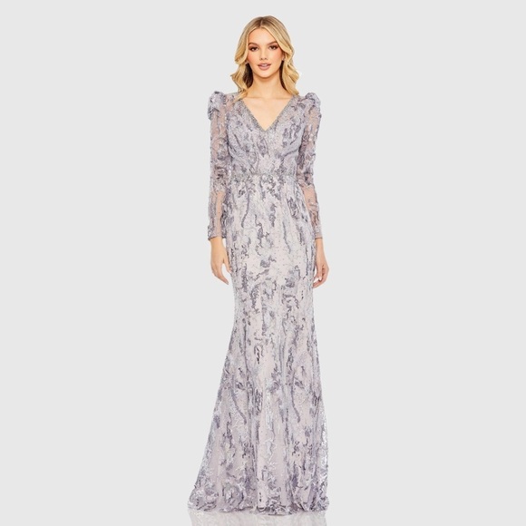 Mac Duggal Dresses & Skirts - MAC DUGGAL 20425 NWT V-Neck Embellished Puff Sleeve Gown